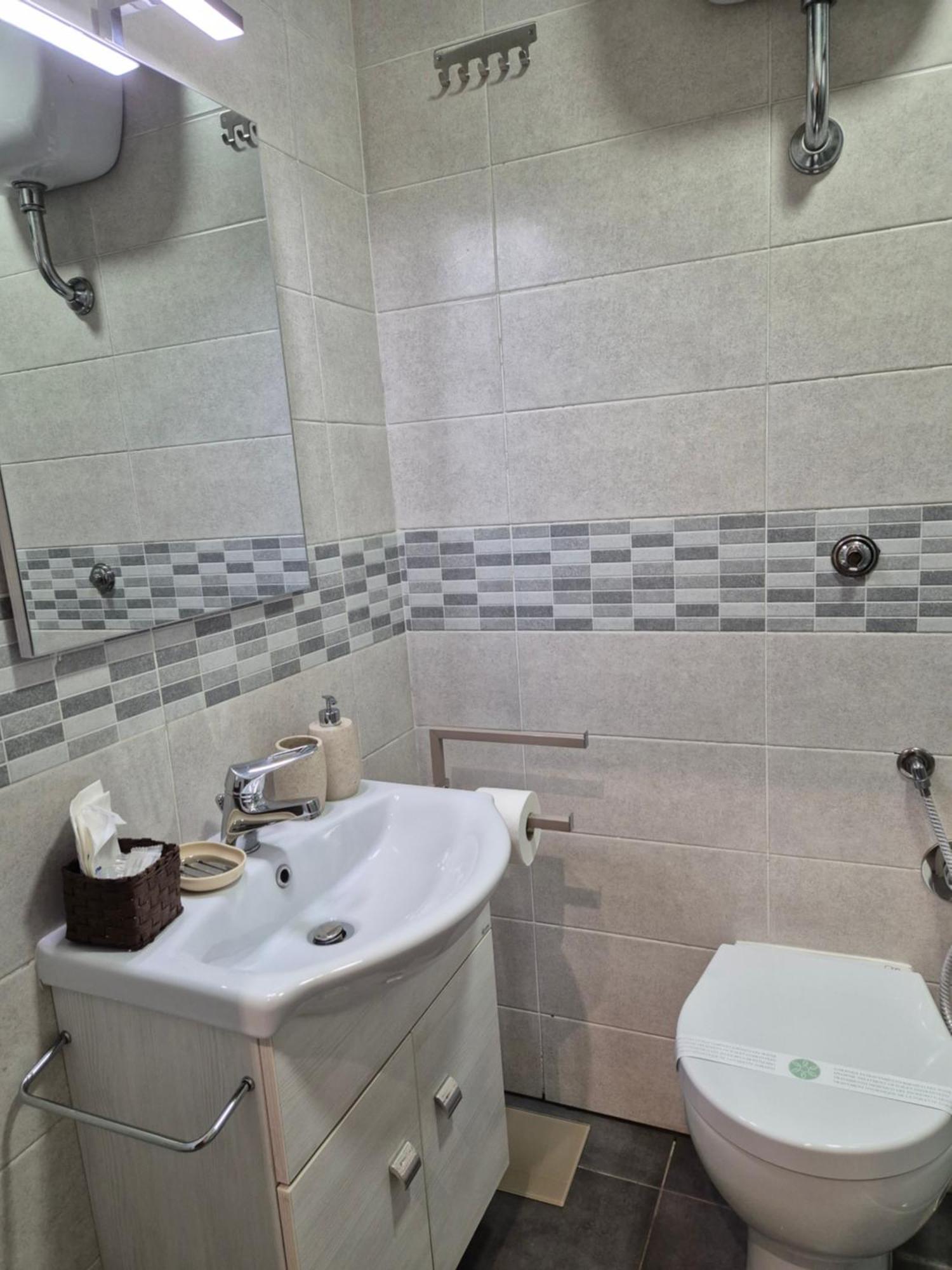 Clale Rooms Naples Exterior photo